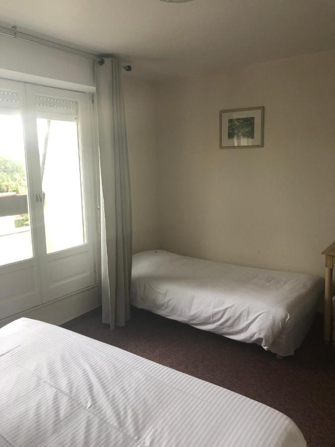 Hotel De Paris Courseulles-sur-Mer Exteriör bild