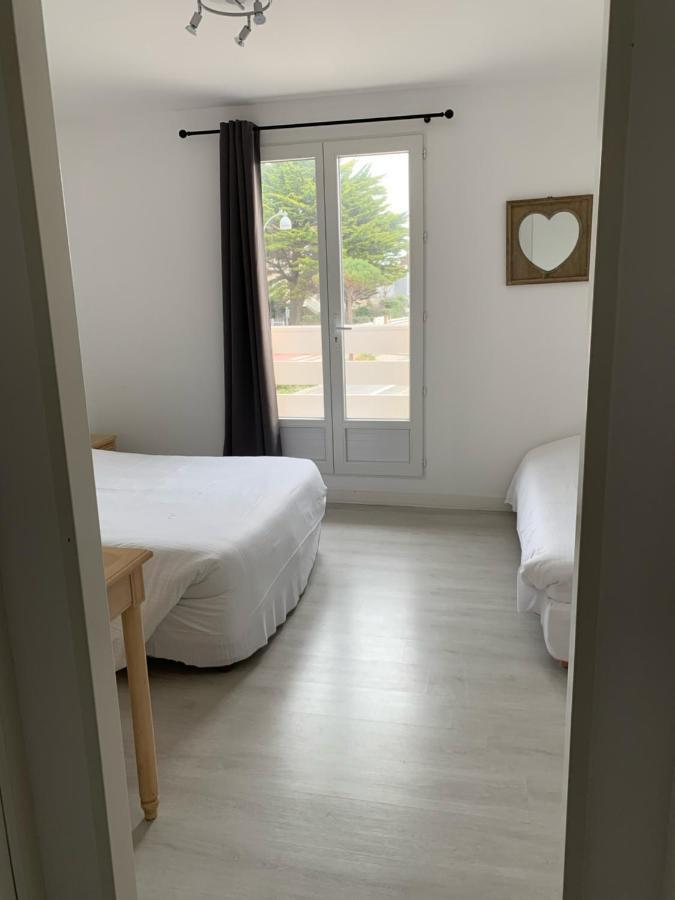 Hotel De Paris Courseulles-sur-Mer Exteriör bild