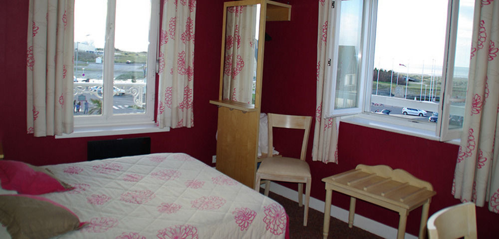 Hotel De Paris Courseulles-sur-Mer Exteriör bild